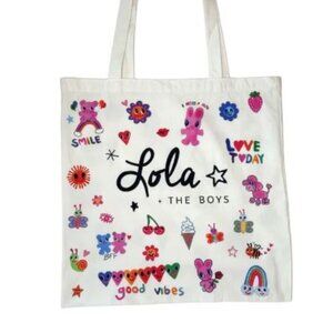 Lola + The Boys Kids' White Tote Bag 15 " x 15 "